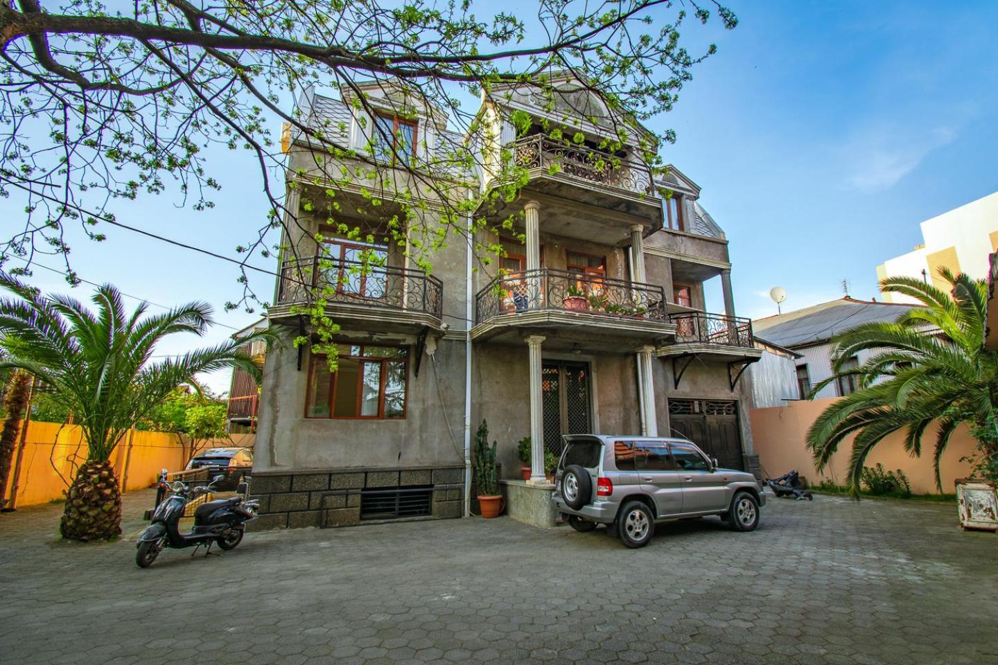 Nana'S Guesthouse Batum Dış mekan fotoğraf
