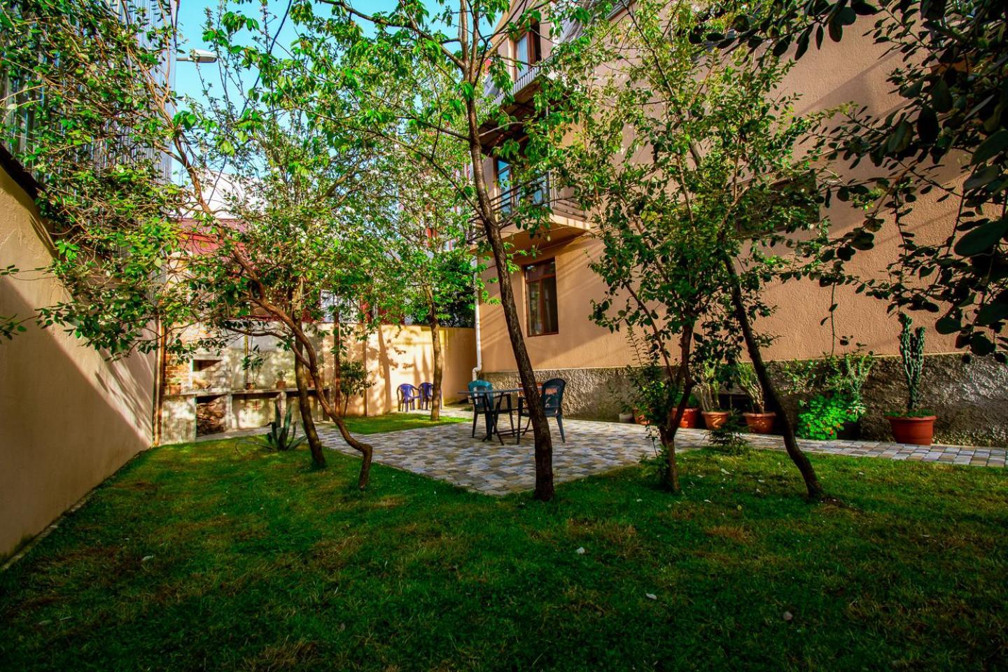 Nana'S Guesthouse Batum Dış mekan fotoğraf