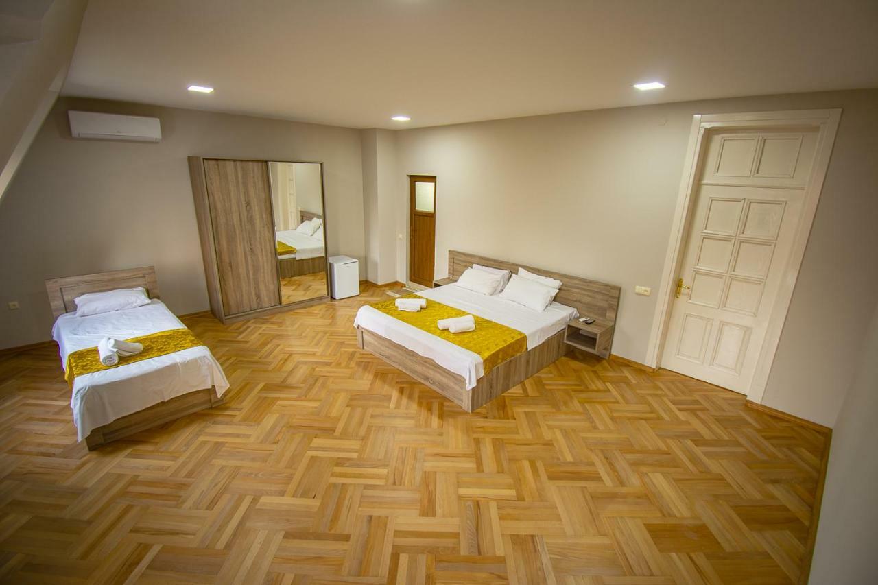 Nana'S Guesthouse Batum Dış mekan fotoğraf